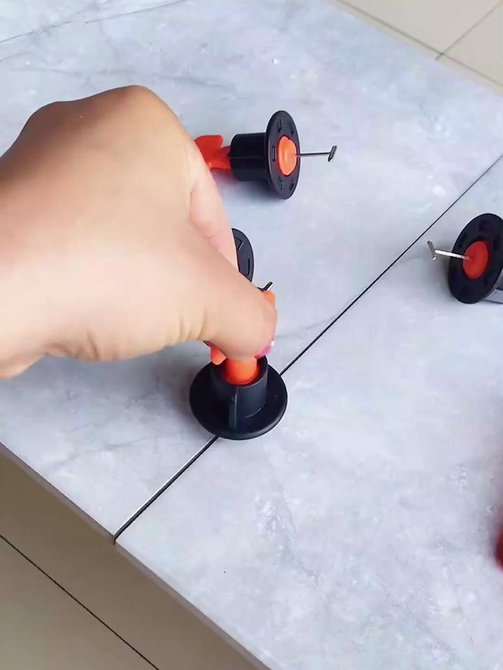 墙砖找平器取出视频教程大全(瓷砖找平器怎么用然后怎么拿掉) 墙砖找平器取出视频教程大全(瓷砖找平器怎么用然后怎么拿掉)